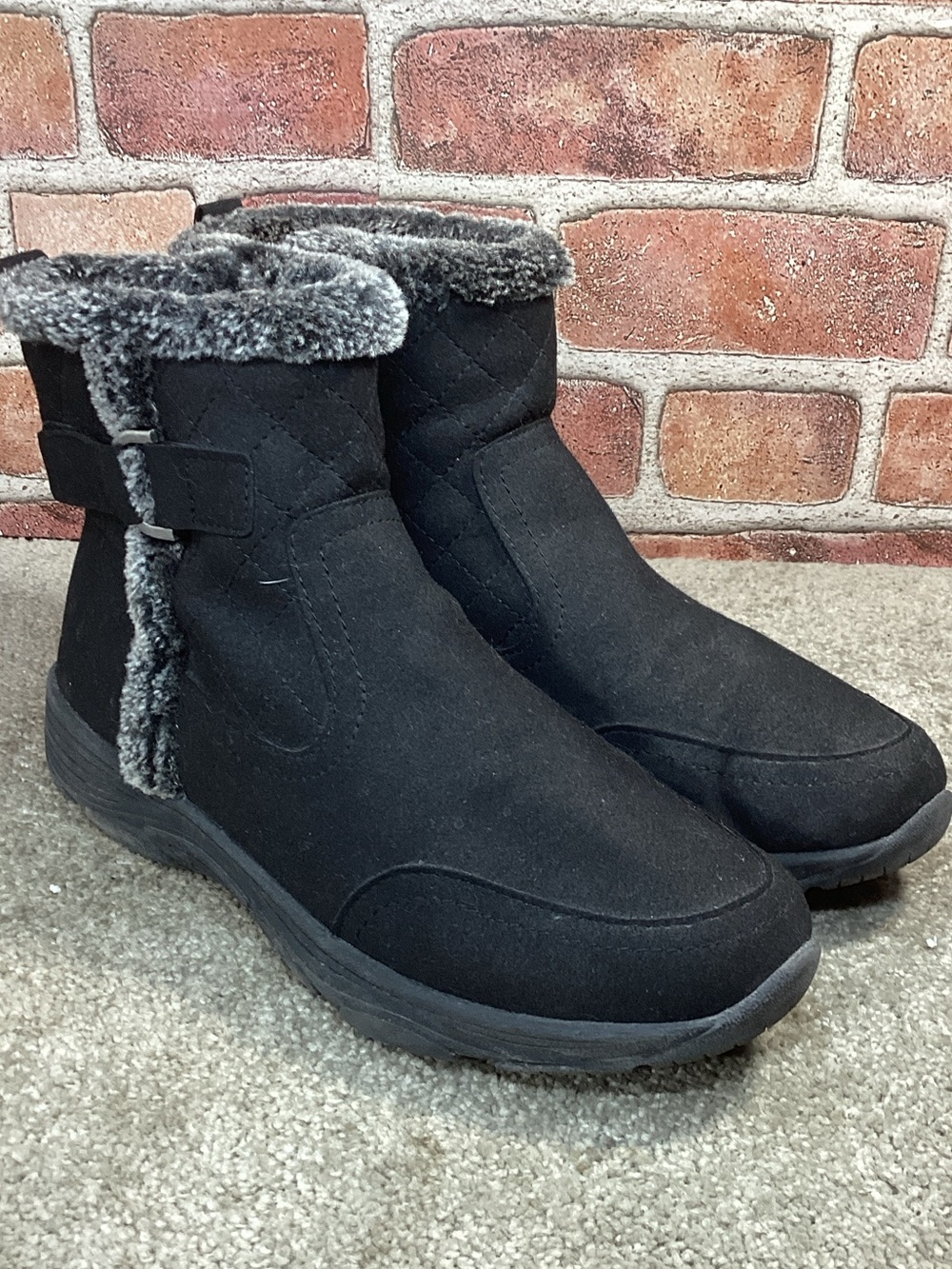 Easy Spirit Valor womens black cold  winter Weather ankle boots size 8.5